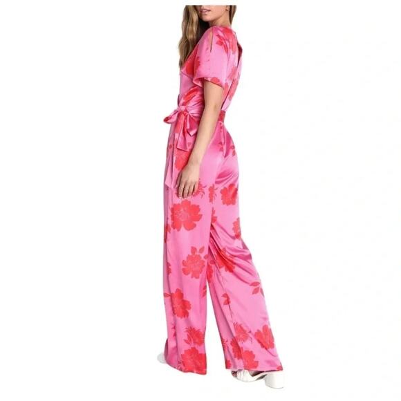 Lulus Sleek Desires Pink Floral Satin Split Sleeve
Wide-Leg Jumpsuit Size XS NWT - Picture 9 of 10